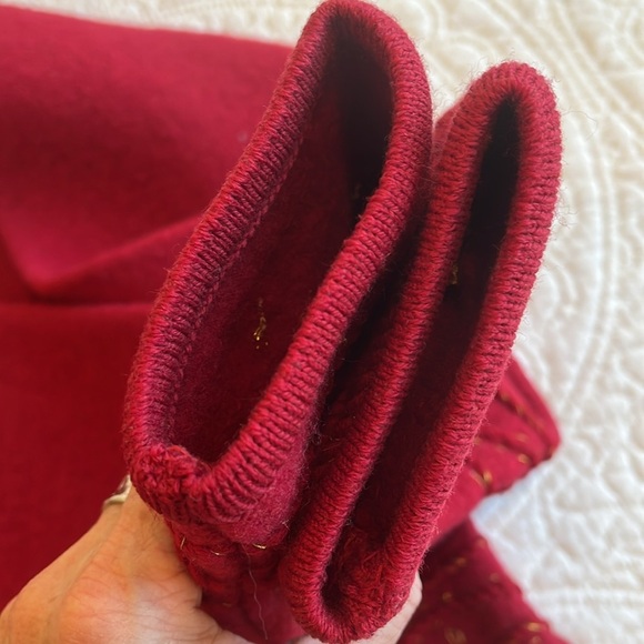 100% Wool Front Zip Sweater Jacket Women’s Medium Red Gold Stitching Cord Warm - Picture 11 of 17